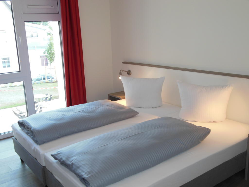 Green Living Inn Kempten Bagian luar foto
